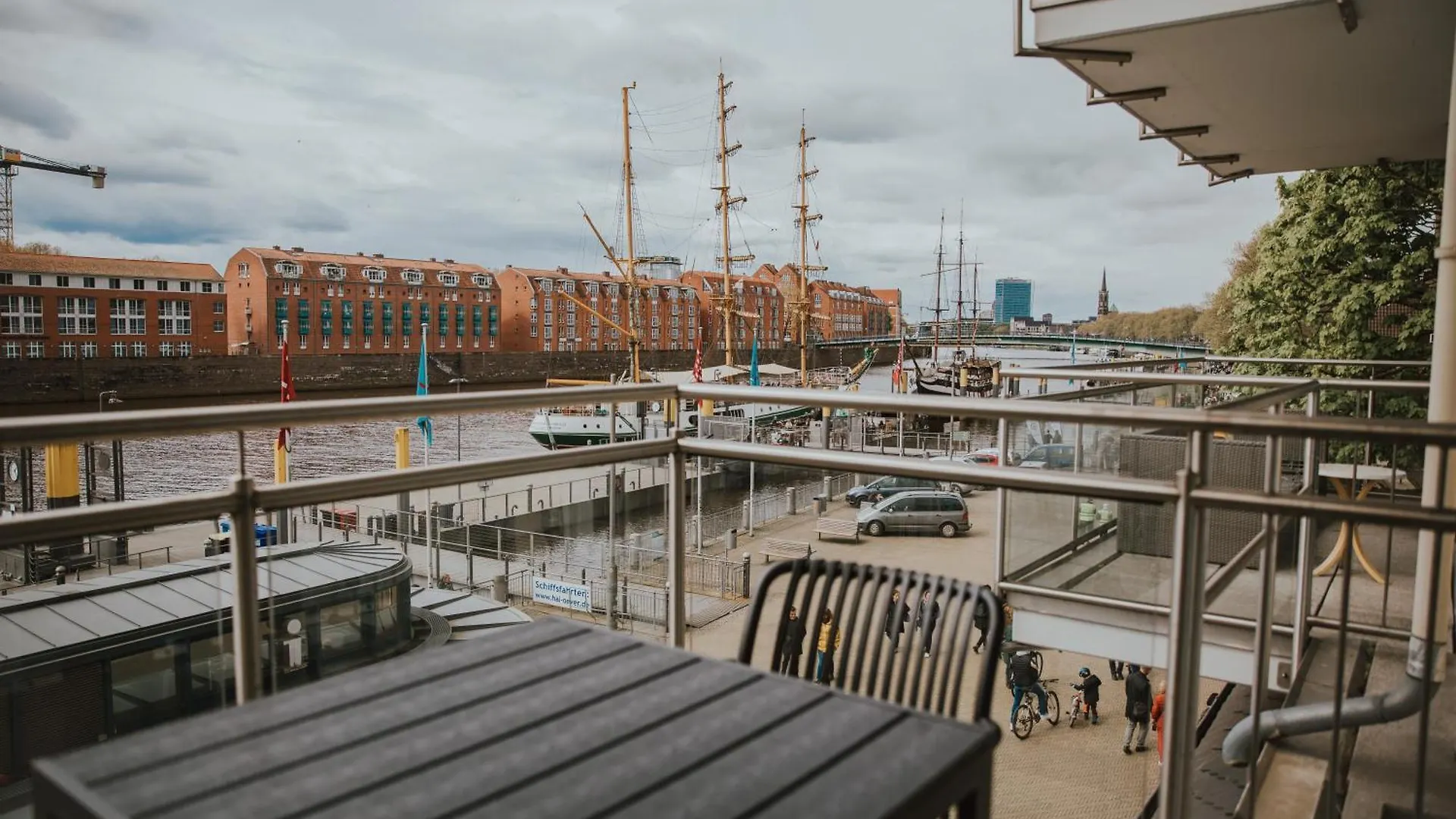 Moderne Wohnung Mit Weserblick Und Uferpromenade 브레멘